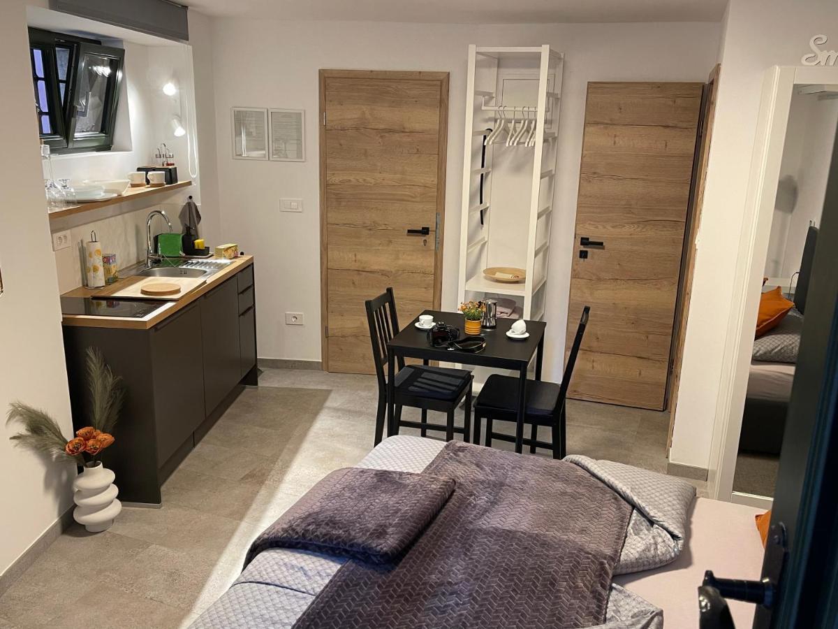 Apartments Piranom Eksteriør bilde
